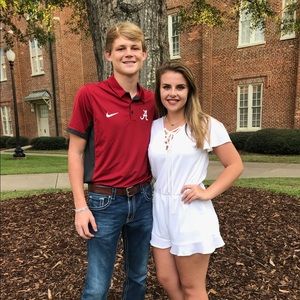 Meet your Posher, Lee